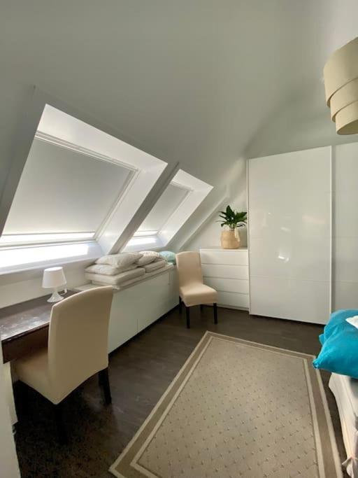 ראסטאט Light Flow Stylish Attic House. M. Balcony מראה חיצוני תמונה